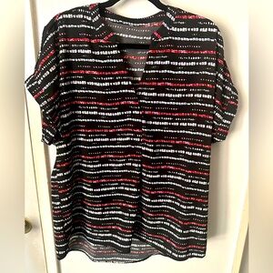 Women’s Casual Blouse, Split V Neck, Short Sleeve, Rounded Hemline, loose fit